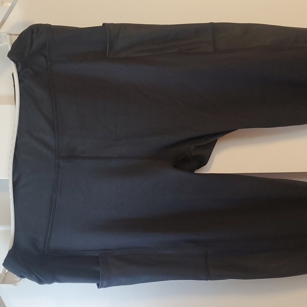 Fabletics Black Leggings With Pockets Size L